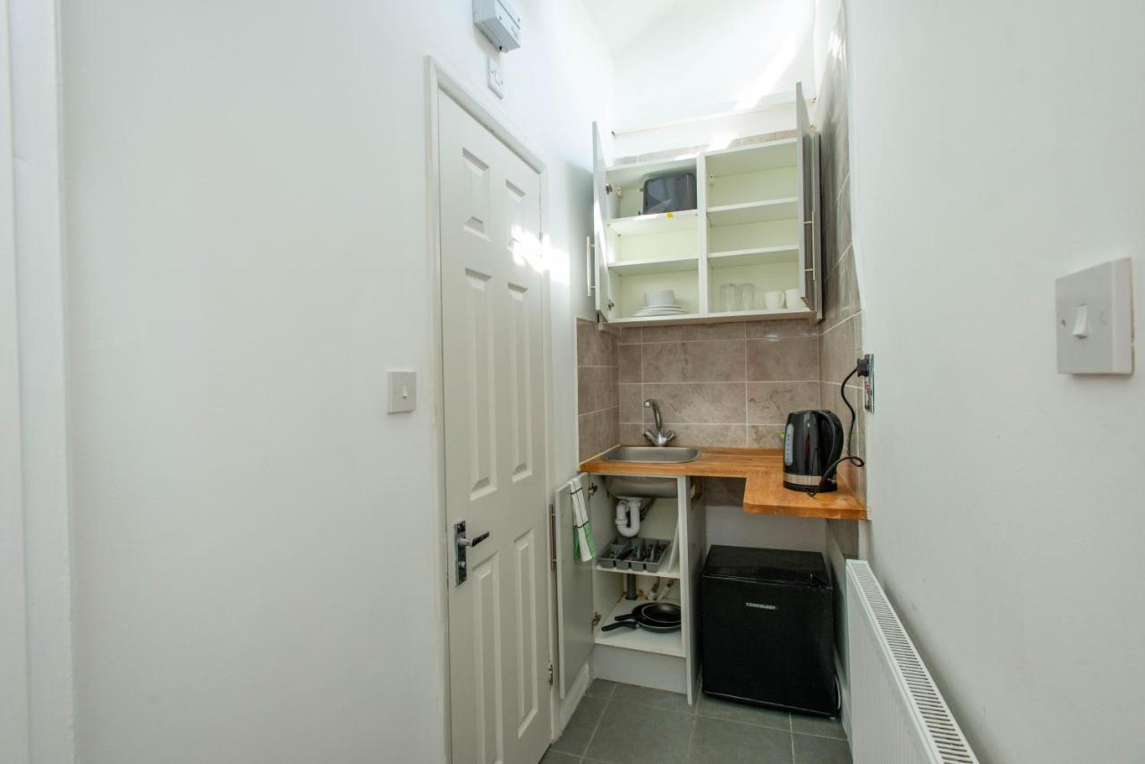 Modern Apartments In Bromley, Greater London Near Tesco And Sundridge Park Station Exterior foto